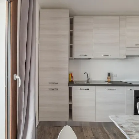Terrazza Un Passo Dal Mare - Ac Apartmán *